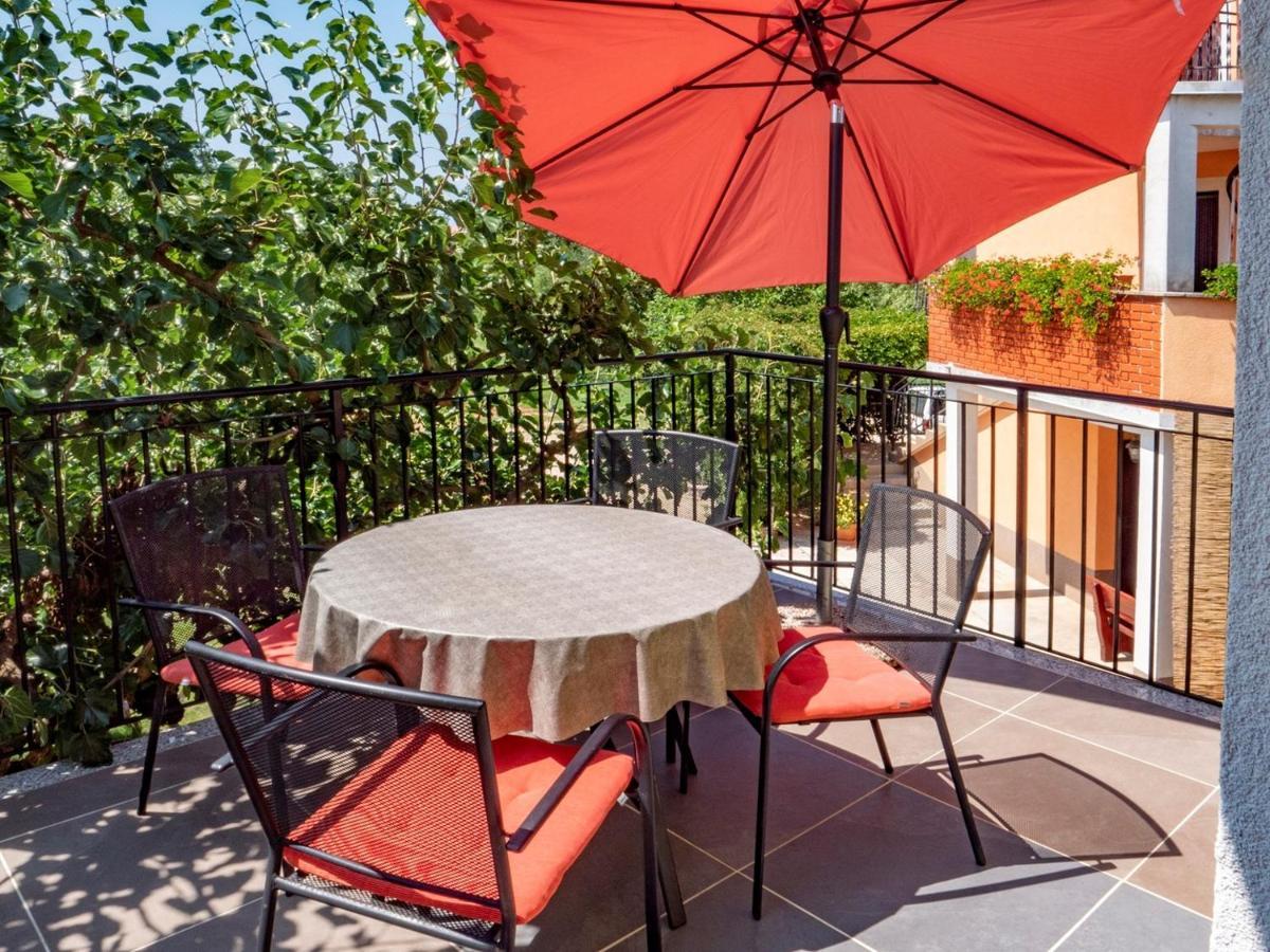 Studio Apartment Gianni Vizinada Екстер'єр фото